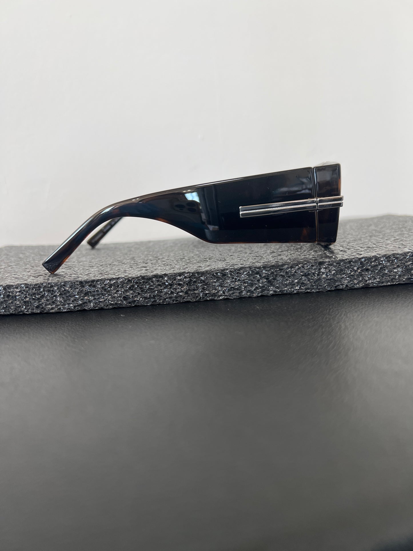 Givenchy GV40011I Sunglasses